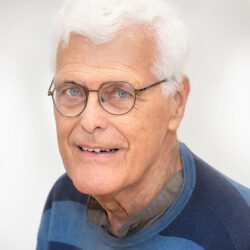 Image of Reenen, prof. dr. P. Th. van (Piet/Pieter)