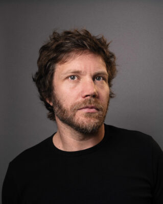 Portretfoto van Ernst van den Hemel